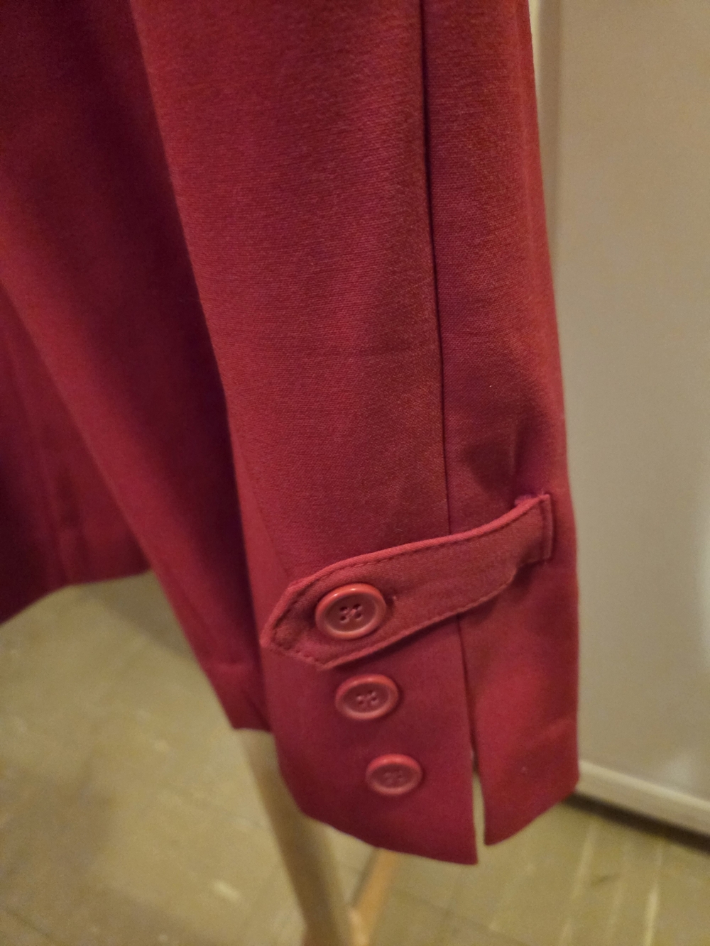 Susan Graver Ruby Red Crop Pant with Side Button Detail - Picture 3 of 7